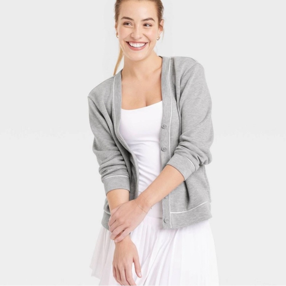 Plus size All in Motion Gray Women's Cardigan Sweater size XXL. - Picture 3 of 5